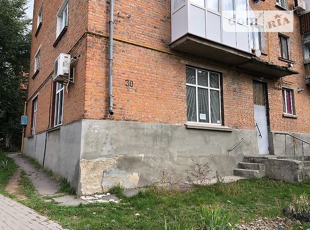 Приміщення вільного призначення в Гайсині, продаж по Івана Франка 30, район Гайсин, ціна: договірна за об’єкт фото 2 Приміщення вільного призначення в Гайсині, продаж по Івана Франка 30, район Гайсин, ціна: договірна за об’єкт фото 2