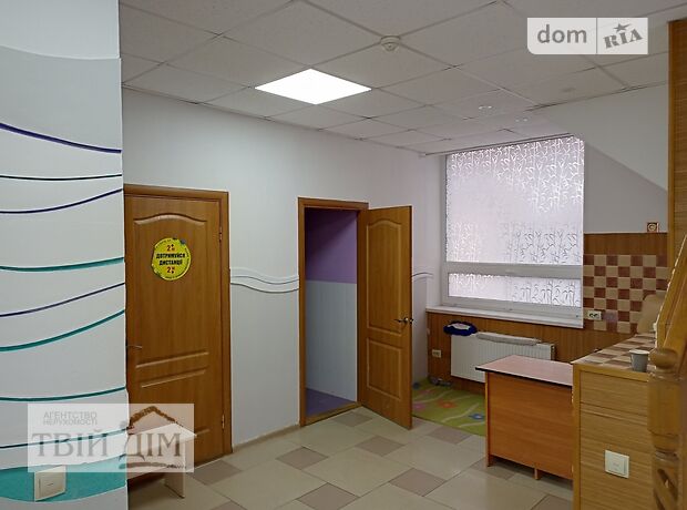 Помещение свободного назначения в Хмельницком, продажа по Институтская улица, район Юго-Западный, цена: 159 800 долларов за объект фото 1 Помещение свободного назначения в Хмельницком, продажа по Институтская улица, район Юго-Западный, цена: 159 800 долларов за объект фото 1
