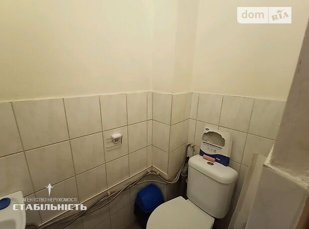 Помещение свободного назначения в Ивано-Франковске, продажа по Иосифа Слепого улица, район Майзли, цена: 28 000 долларов за объект фото 1 Помещение свободного назначения в Ивано-Франковске, продажа по Иосифа Слепого улица, район Майзли, цена: 28 000 долларов за объект фото 1