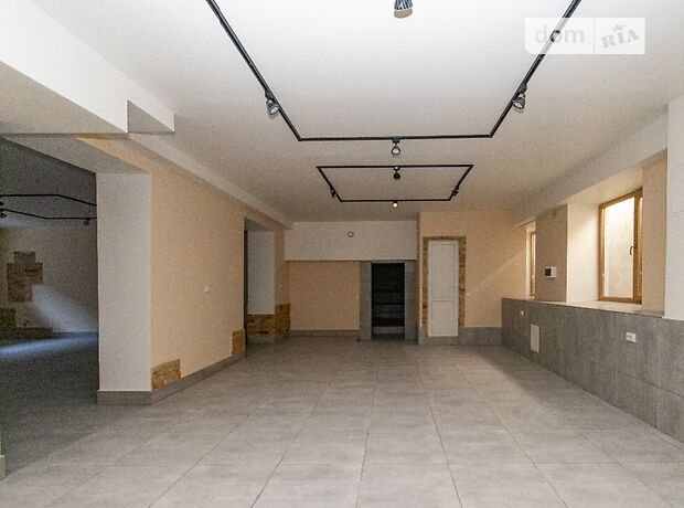 Помещение свободного назначения в Ивано-Франковске, продажа по Вовчинецька (Гагарина) улица 207, район Позитрон, цена: 93 000 долларов за объект фото 1 Помещение свободного назначения в Ивано-Франковске, продажа по Вовчинецька (Гагарина) улица 207, район Позитрон, цена: 93 000 долларов за объект фото 1