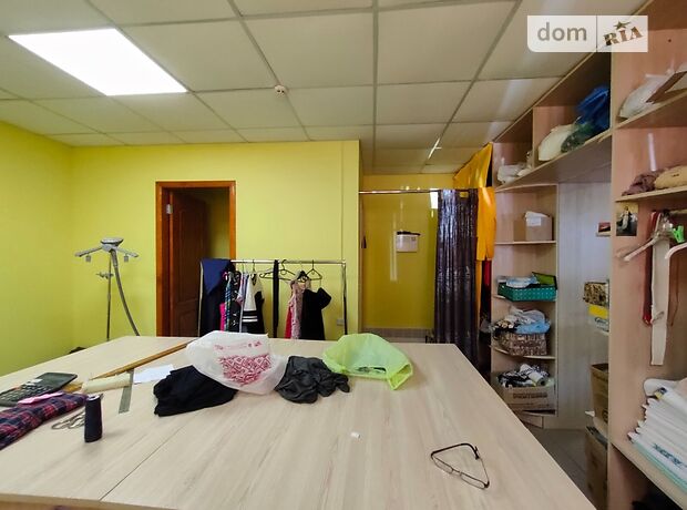 Помещение свободного назначения в Ивано-Франковске, продажа по Дворская улица 22, в селе Криховцы, цена: 39 800 долларов за объект фото 1 Помещение свободного назначения в Ивано-Франковске, продажа по Дворская улица 22, в селе Криховцы, цена: 39 800 долларов за объект фото 1