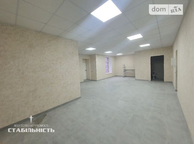 Помещение свободного назначения в Ивано-Франковске, продажа по Химиков улица, район Пасечная, цена: 116 000 долларов за объект фото 1 Помещение свободного назначения в Ивано-Франковске, продажа по Химиков улица, район Пасечная, цена: 116 000 долларов за объект фото 1