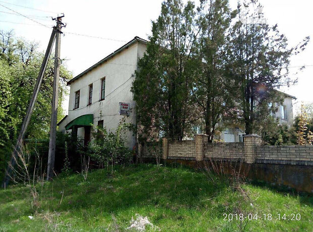 Помещение свободного назначения в Кицмани, продажа по Заводська, в селе Лужаны, цена: 60 000 долларов за объект фото 1 Помещение свободного назначения в Кицмани, продажа по Заводська, в селе Лужаны, цена: 60 000 долларов за объект фото 1