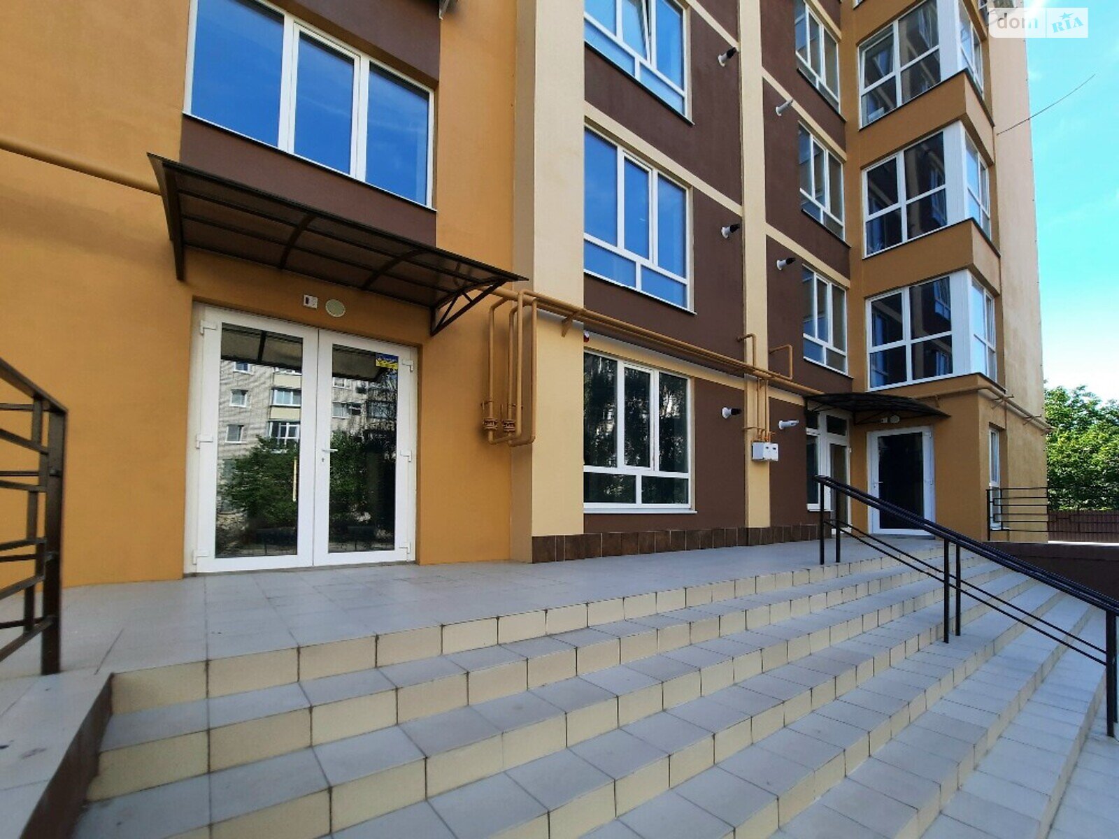 Комерційне приміщення в Кременчуку, продаж по Небесної Сотні вулиця 53А, район Автозаводський, ціна: 74 442 доларів за об’єкт фото 1 Комерційне приміщення в Кременчуку, продаж по Небесної Сотні вулиця 53А, район Автозаводський, ціна: 74 442 доларів за об’єкт фото 1