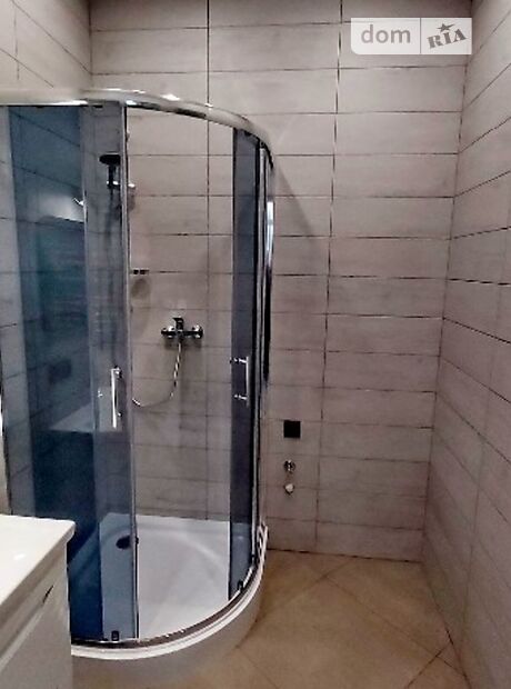 Коммерческое помещение в Львове, продажа по Владимира Великого улица, район Франковский, цена: 95 000 долларов за объект фото 1 Коммерческое помещение в Львове, продажа по Владимира Великого улица, район Франковский, цена: 95 000 долларов за объект фото 1