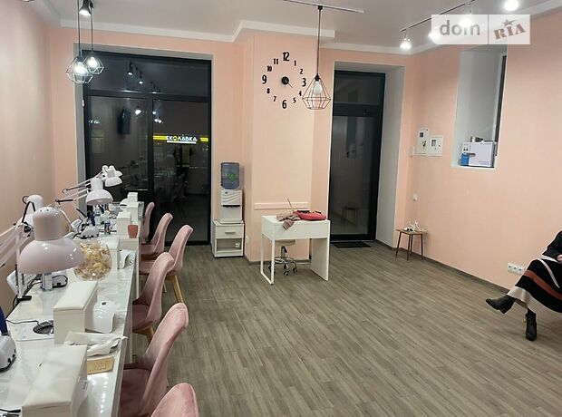 Помещение свободного назначения в Николаеве, продажа по Мариупольская (Московская) улица, район Центр, цена: 60 000 долларов за объект фото 1 Помещение свободного назначения в Николаеве, продажа по Мариупольская (Московская) улица, район Центр, цена: 60 000 долларов за объект фото 1