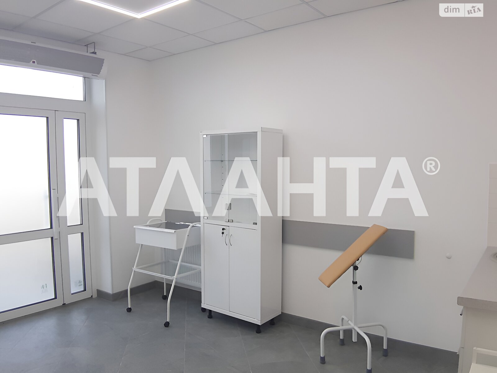 Коммерческое помещение в Одессе, продажа по Костанди улица, район Киевский, цена: 148 000 долларов за объект фото 1 Коммерческое помещение в Одессе, продажа по Костанди улица, район Киевский, цена: 148 000 долларов за объект фото 1