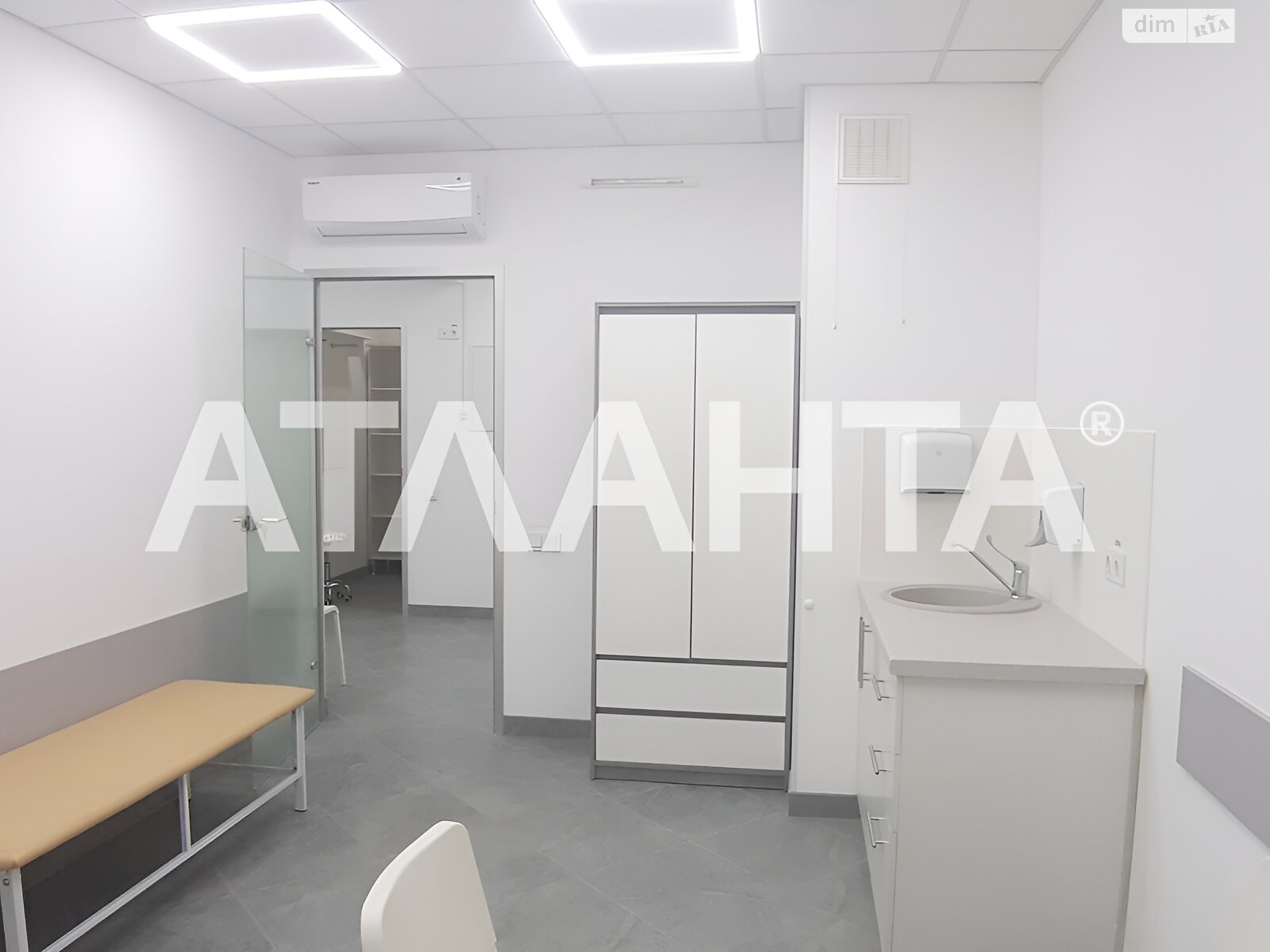Коммерческое помещение в Одессе, продажа по Костанди улица, район Киевский, цена: 148 000 долларов за объект фото 1 Коммерческое помещение в Одессе, продажа по Костанди улица, район Киевский, цена: 148 000 долларов за объект фото 1