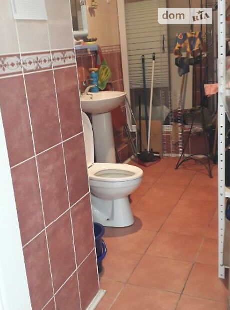Приміщення вільного призначення в Полтаві, продаж по Соборності вулиця, район Центр, ціна: 450 000 долларів за об’єкт фото 1 Приміщення вільного призначення в Полтаві, продаж по Соборності вулиця, район Центр, ціна: 450 000 долларів за об’єкт фото 1
