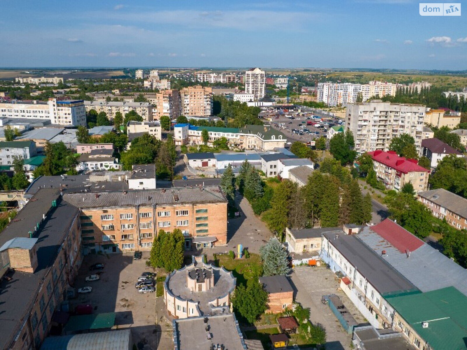 Комерційне приміщення в Рівному, продаж по Василя Червонія (Гагаріна) вулиця, район Чайка, ціна: 120 000 доларів за об’єкт фото 1 Комерційне приміщення в Рівному, продаж по Василя Червонія (Гагаріна) вулиця, район Чайка, ціна: 120 000 доларів за об’єкт фото 1