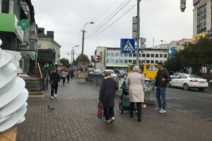 Коммерческое помещение в Ровно, продажа по Черновола Вячеслава улица, район Центр, цена: 135 000 долларов за объект фото 1