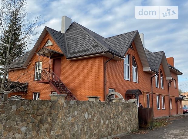 Помещение свободного назначения в Ровно, продажа по Соборна, район Ювилейный, цена: 285 000 долларов за объект фото 1 Помещение свободного назначения в Ровно, продажа по Соборна, район Ювилейный, цена: 285 000 долларов за объект фото 1