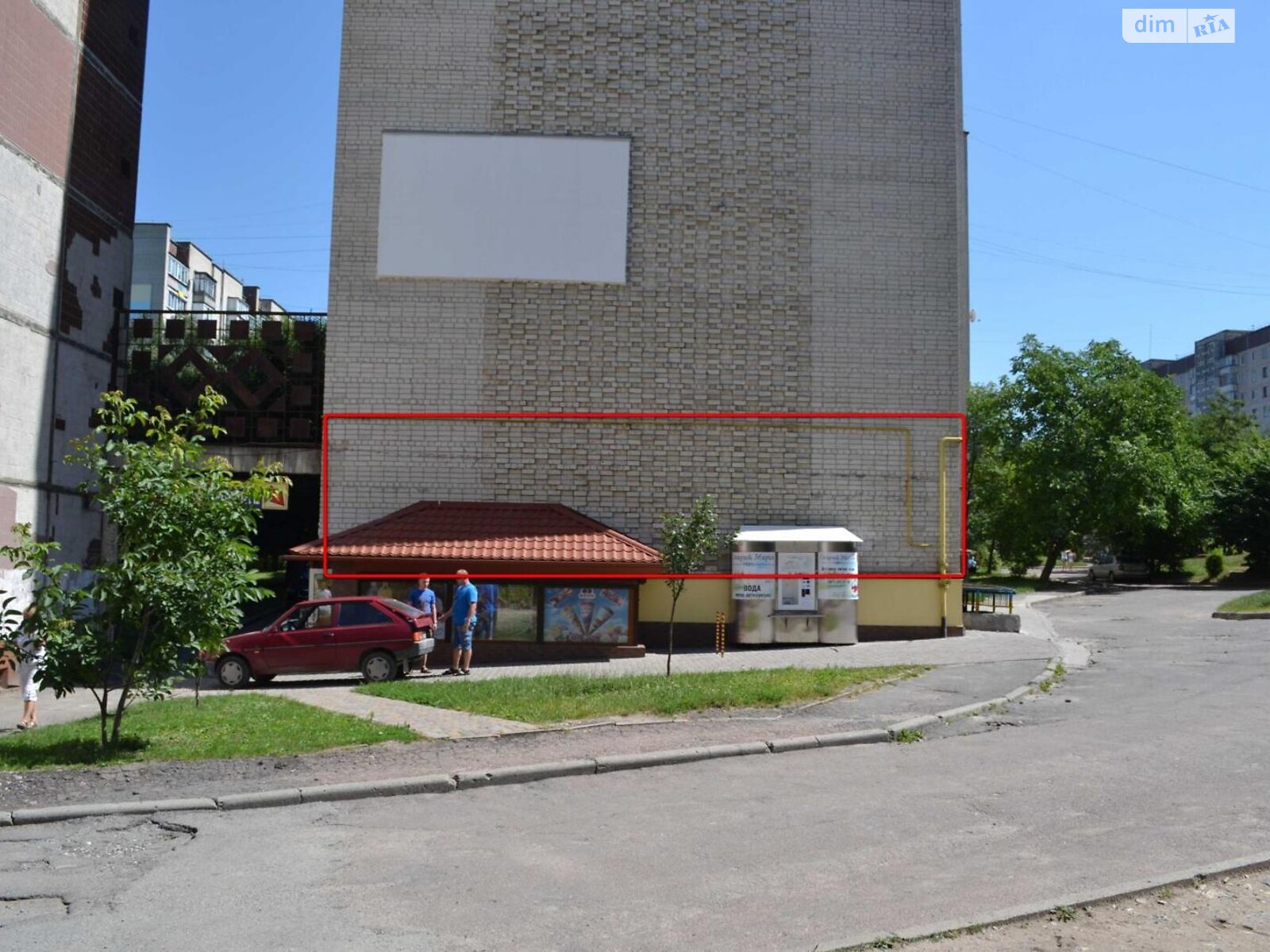 Комерційне приміщення в Тернополі, продаж по 15-го Квітня вулиця, район Бам, ціна: 300 000 доларів за об’єкт фото 1 Комерційне приміщення в Тернополі, продаж по 15-го Квітня вулиця, район Бам, ціна: 300 000 доларів за об’єкт фото 1