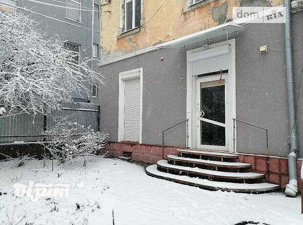 Коммерческое помещение в Тернополе, продажа по Острожского Князя улица, район Центр, цена: 60 000 долларов за объект фото 1 Коммерческое помещение в Тернополе, продажа по Острожского Князя улица, район Центр, цена: 60 000 долларов за объект фото 1