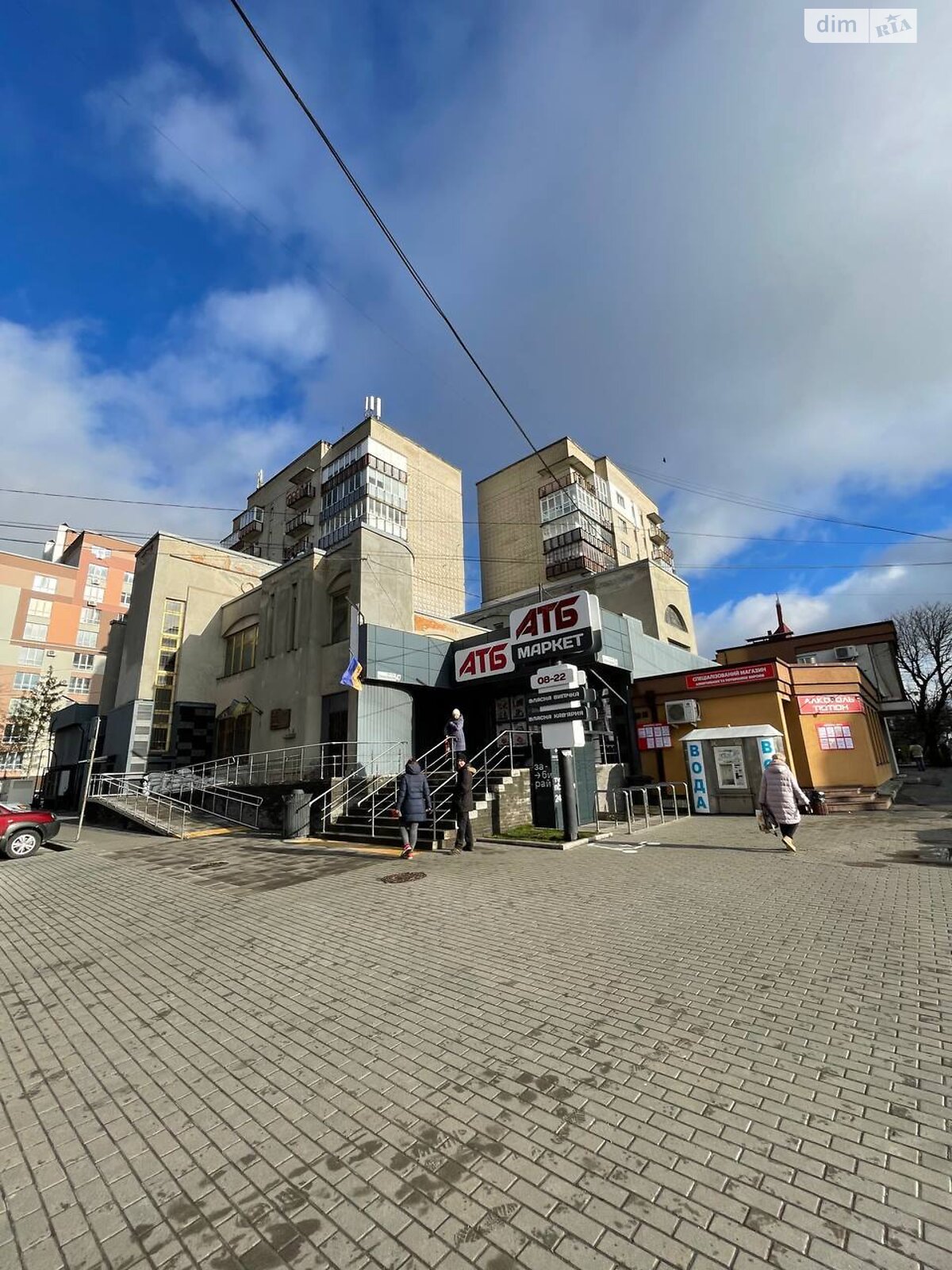 Коммерческое помещение в Тернополе, продажа по Бандеры Степана проспект, район Восточный, цена: 235 000 долларов за объект фото 1 Коммерческое помещение в Тернополе, продажа по Бандеры Степана проспект, район Восточный, цена: 235 000 долларов за объект фото 1