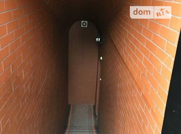 Помещение свободного назначения в Тернополе, продажа по Галицкого Данила бульвар, район Восточный, цена: 46 600 долларов за объект фото 1 Помещение свободного назначения в Тернополе, продажа по Галицкого Данила бульвар, район Восточный, цена: 46 600 долларов за объект фото 1