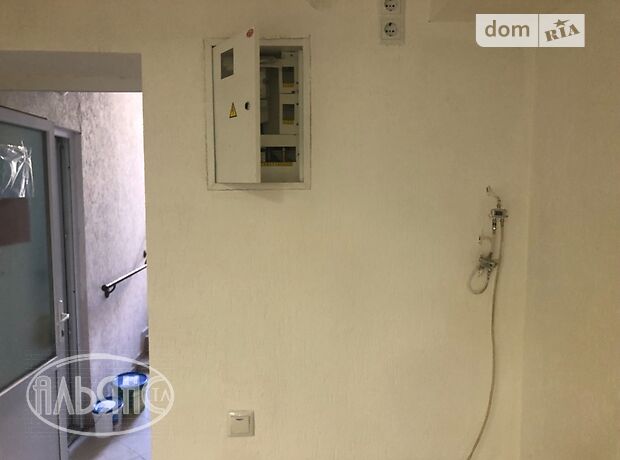 Коммерческое помещение в Ужгороде, продажа по 8-го Марта улица 0, район Центр, цена: 39 000 долларов за объект фото 1 Коммерческое помещение в Ужгороде, продажа по 8-го Марта улица 0, район Центр, цена: 39 000 долларов за объект фото 1