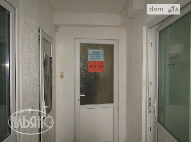 Коммерческое помещение в Ужгороде, продажа по 8-го Марта улица 0, район Центр, цена: 39 000 долларов за объект фото 1 Коммерческое помещение в Ужгороде, продажа по 8-го Марта улица 0, район Центр, цена: 39 000 долларов за объект фото 1