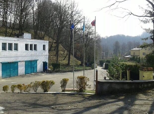 Помещение свободного назначения в Яворове, продажа по Хмельницького Богдана, в селе Борки, цена: 1 800 000 долларов за объект фото 1 Помещение свободного назначения в Яворове, продажа по Хмельницького Богдана, в селе Борки, цена: 1 800 000 долларов за объект фото 1