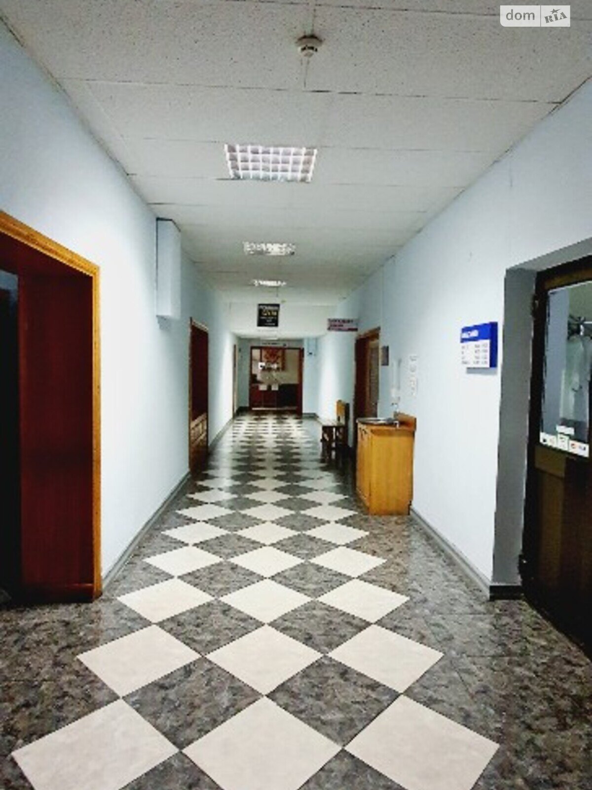 Коммерческое помещение в Запорожье, продажа по Василия Сергиенко улица 5Б, район 5-й Хортицкий, цена: 250 000 долларов за объект фото 1 Коммерческое помещение в Запорожье, продажа по Василия Сергиенко улица 5Б, район 5-й Хортицкий, цена: 250 000 долларов за объект фото 1