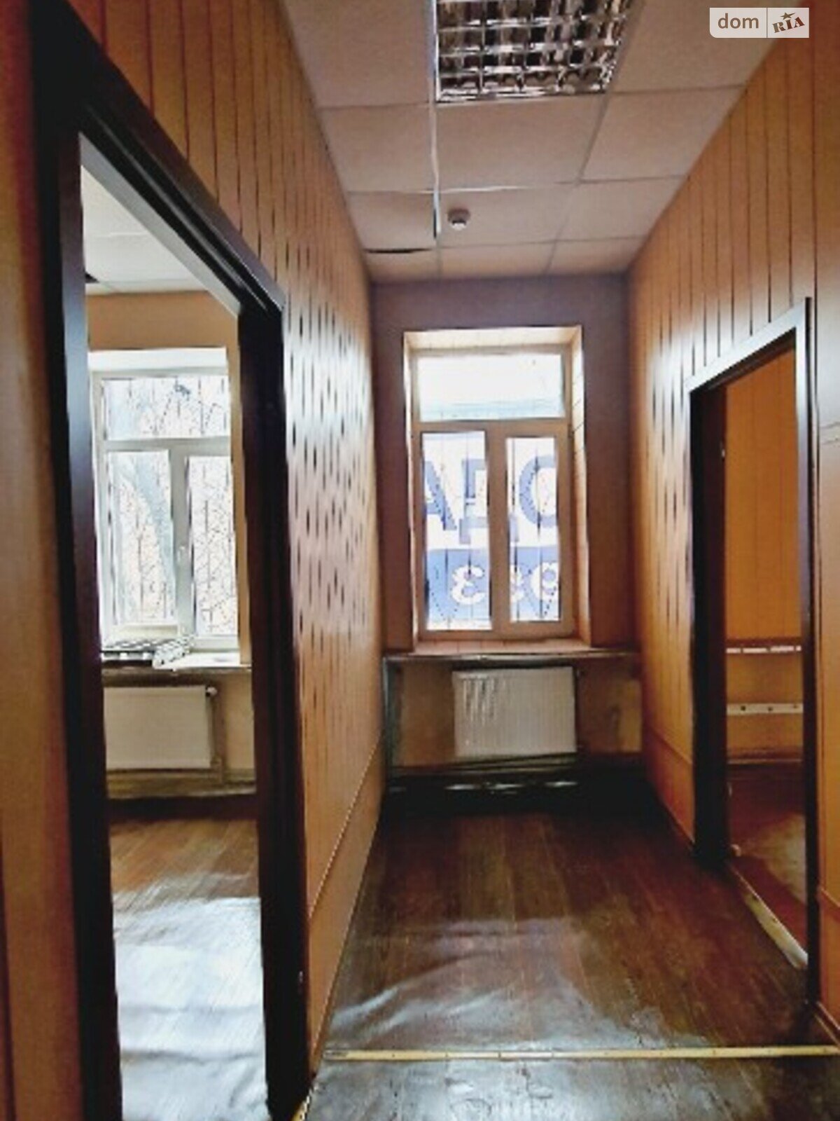 Коммерческое помещение в Запорожье, продажа по Троицкая улица 24, район Александровский (Жовтневый), цена: 165 000 долларов за объект фото 1 Коммерческое помещение в Запорожье, продажа по Троицкая улица 24, район Александровский (Жовтневый), цена: 165 000 долларов за объект фото 1