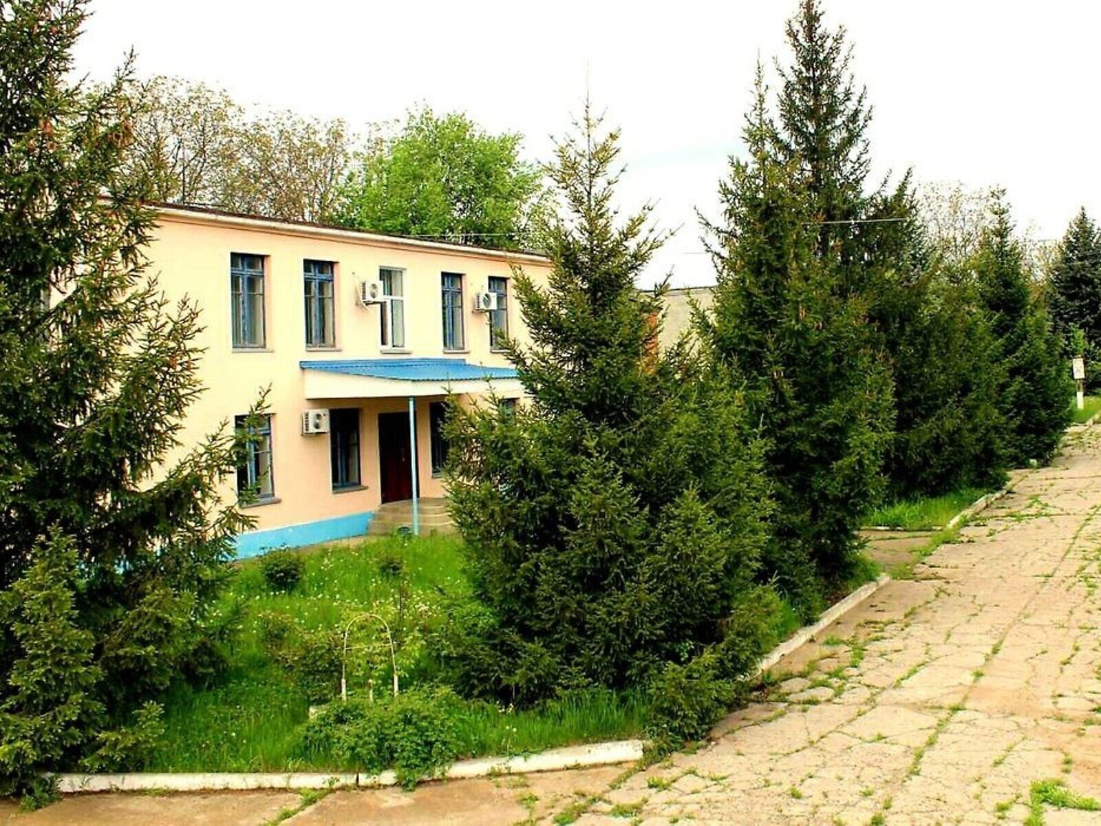 Коммерческое помещение в Борщах, вулиця Лісова, цена: продажи 2 600 000 долларов за объект фото 1 Коммерческое помещение в Борщах, вулиця Лісова, цена продажи: 2 600 000 долларов за объект фото 1