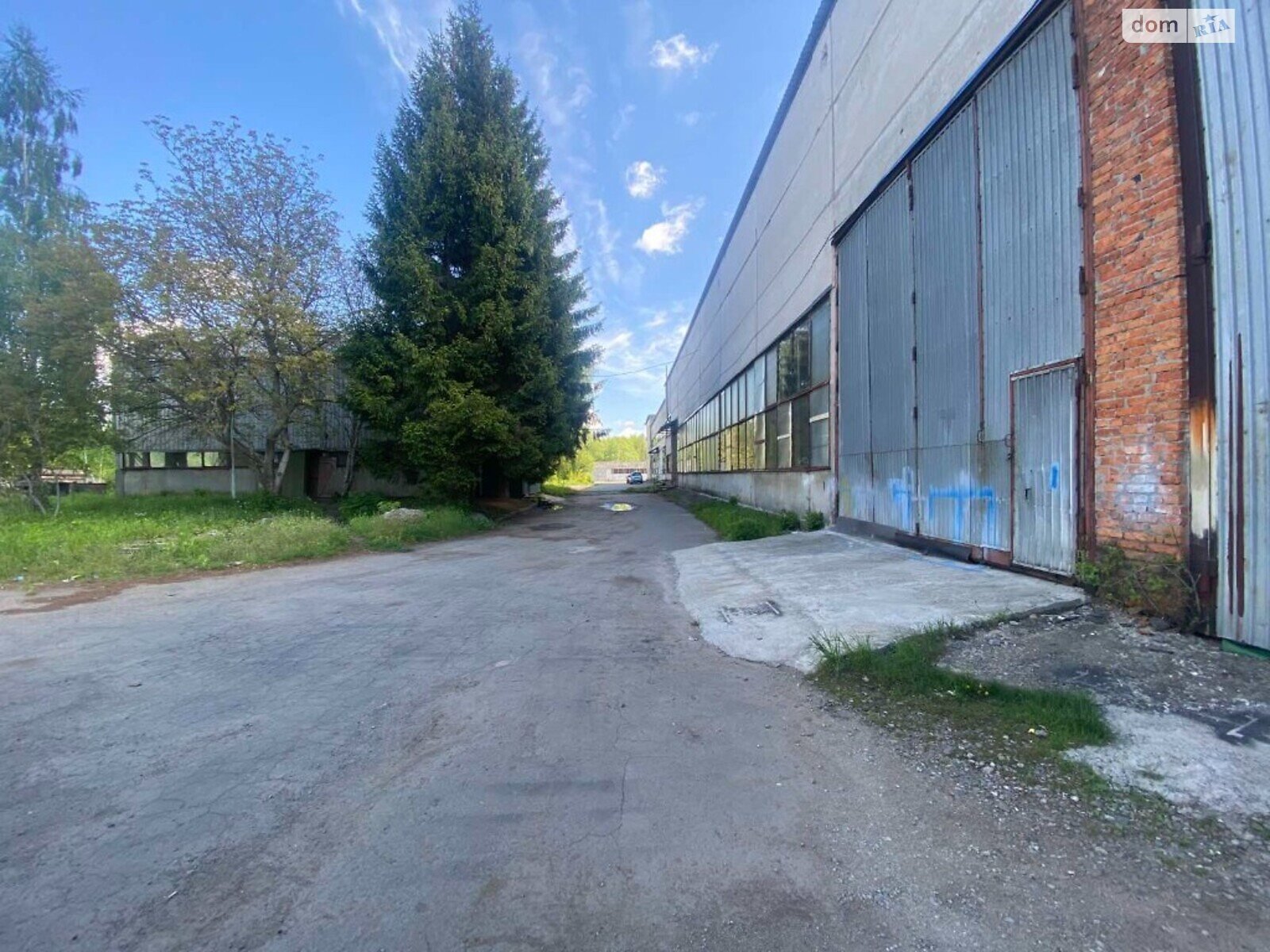 Комерційне приміщення в Хмельницькому, продаж по Романа Шухевича (Курчатова) вулиця, район Гречани дальні, ціна: 1 200 000 доларів за об’єкт фото 1 Комерційне приміщення в Хмельницькому, продаж по Романа Шухевича (Курчатова) вулиця, район Гречани дальні, ціна: 1 200 000 доларів за об’єкт фото 1