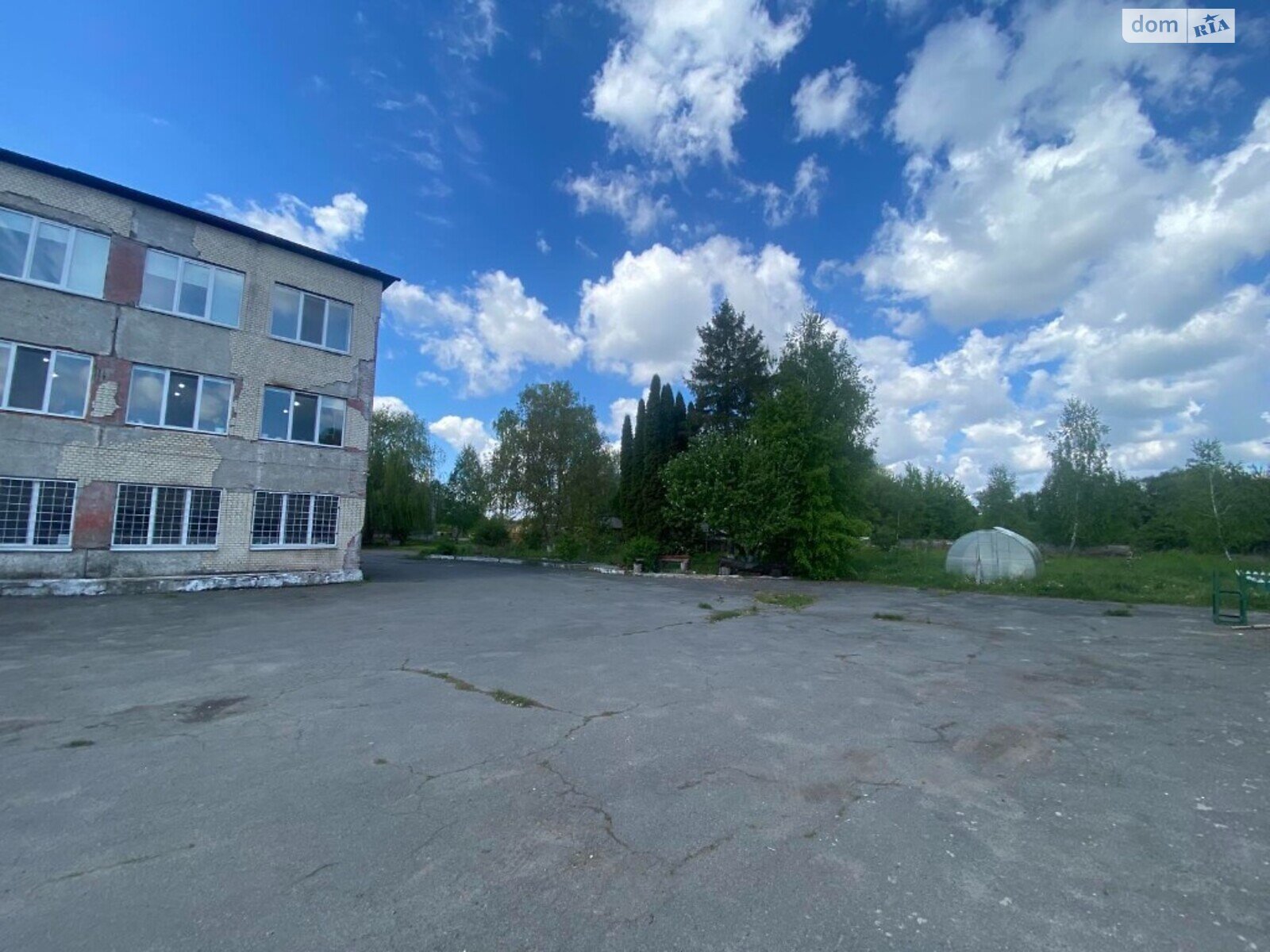 Комерційне приміщення в Хмельницькому, продаж по Романа Шухевича (Курчатова) вулиця, район Гречани дальні, ціна: 1 200 000 доларів за об’єкт фото 1 Комерційне приміщення в Хмельницькому, продаж по Романа Шухевича (Курчатова) вулиця, район Гречани дальні, ціна: 1 200 000 доларів за об’єкт фото 1