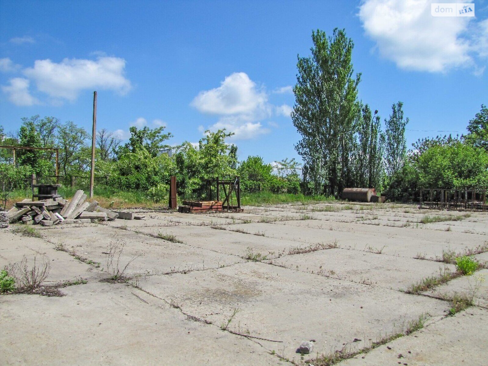 Комерційне приміщення в Запоріжжі, продаж по Сонячна вулиця, район Дніпровський (Ленінський), ціна: 1 200 000 долларів за об’єкт фото 1