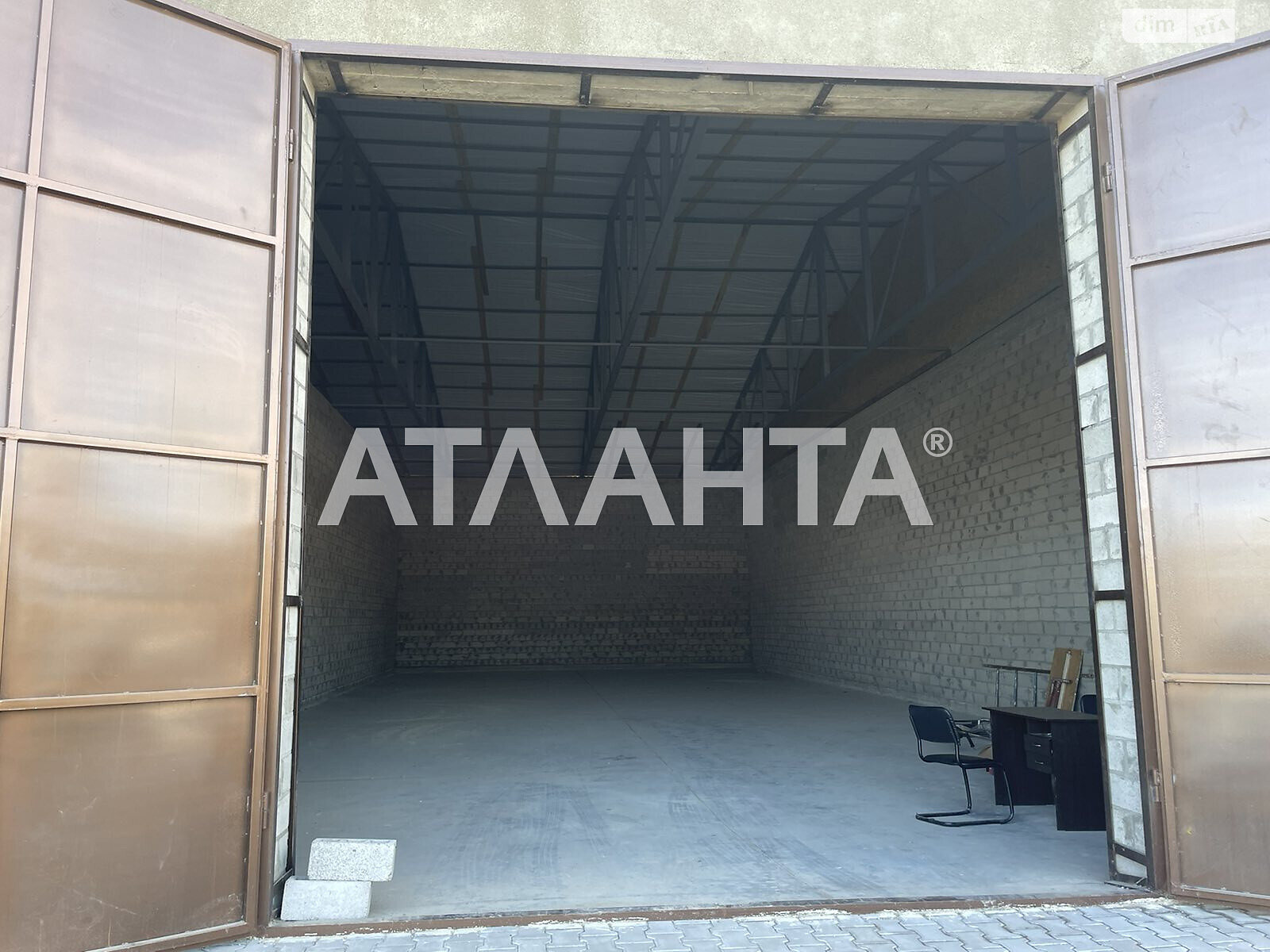 Коммерческое помещение в Авангарде, Тепличная улица, цена: продажи 77 000 долларов за объект фото 1 Коммерческое помещение в Авангарде, Тепличная улица, цена продажи: 77 000 долларов за объект фото 1