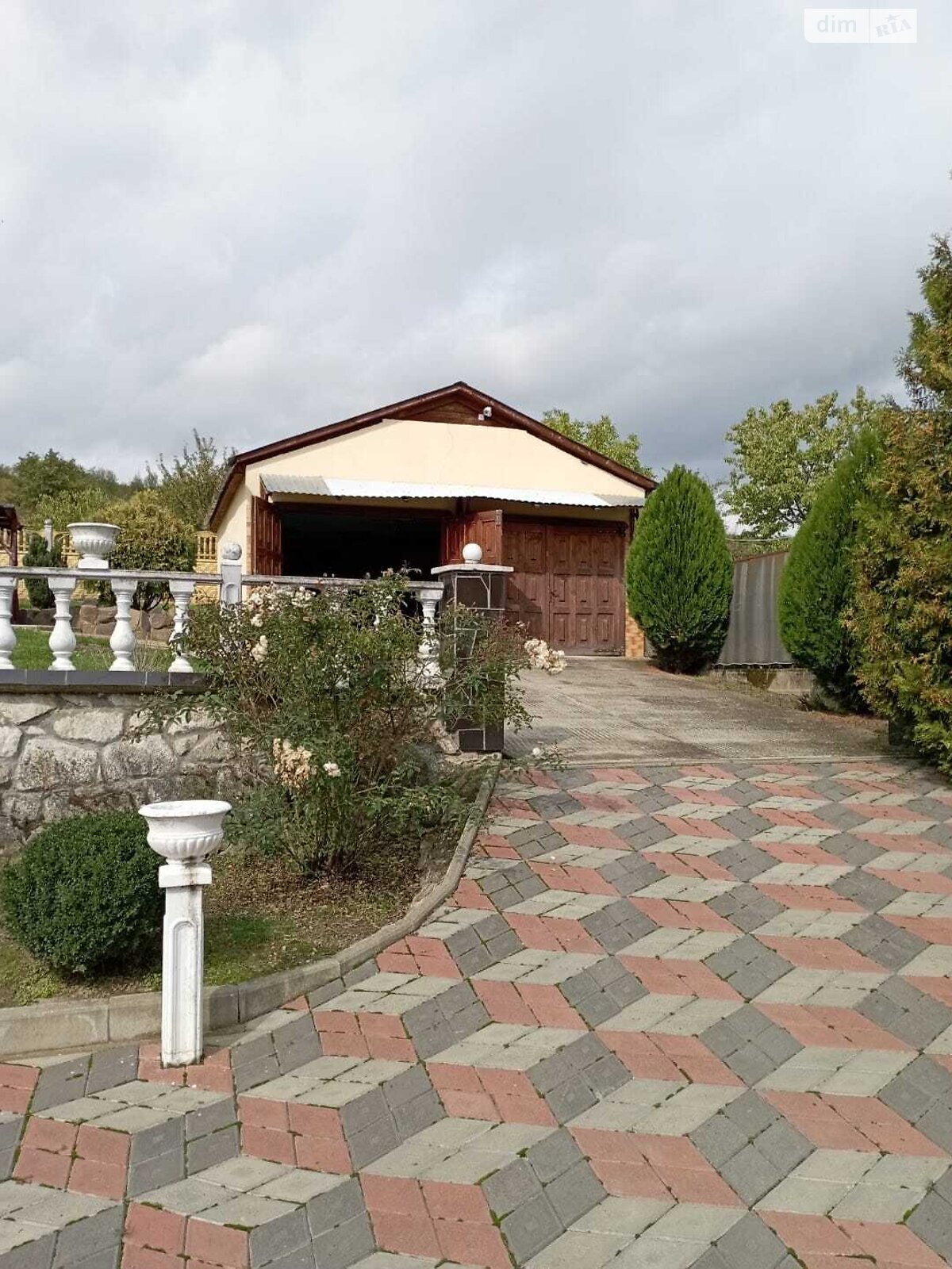 Спеціальне приміщення в Береговому, продаж по Сергія Левчука (Кідошська) вулиця, район Берегово, ціна: 350 000 доларів за об’єкт фото 1 Спеціальне приміщення в Береговому, продаж по Сергія Левчука (Кідошська) вулиця, район Берегово, ціна: 350 000 доларів за об’єкт фото 1