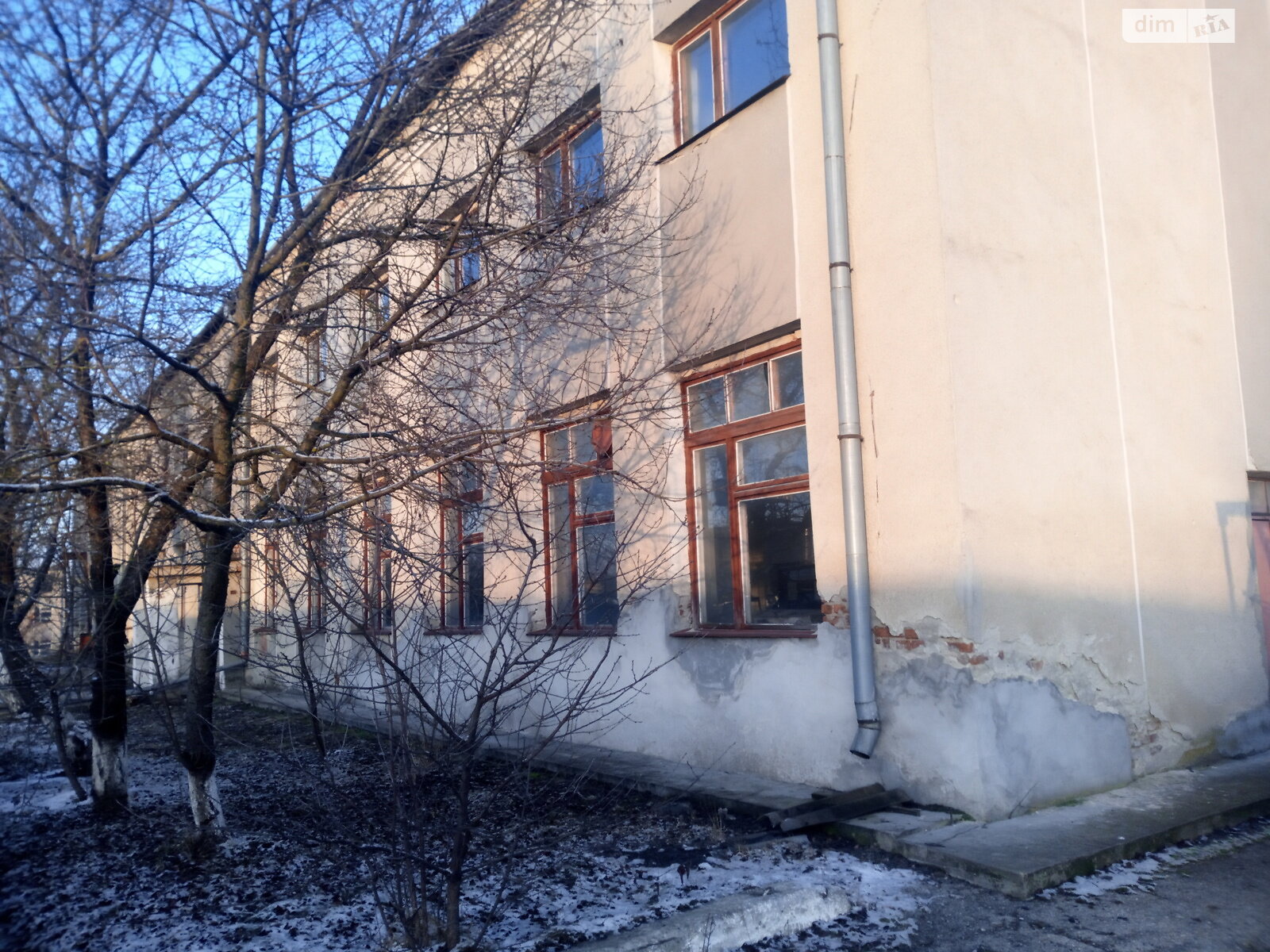 Специальное помещение в Биле, Сагайдачного улица, цена продажи: 1 280 340 долларов за объект фото 1