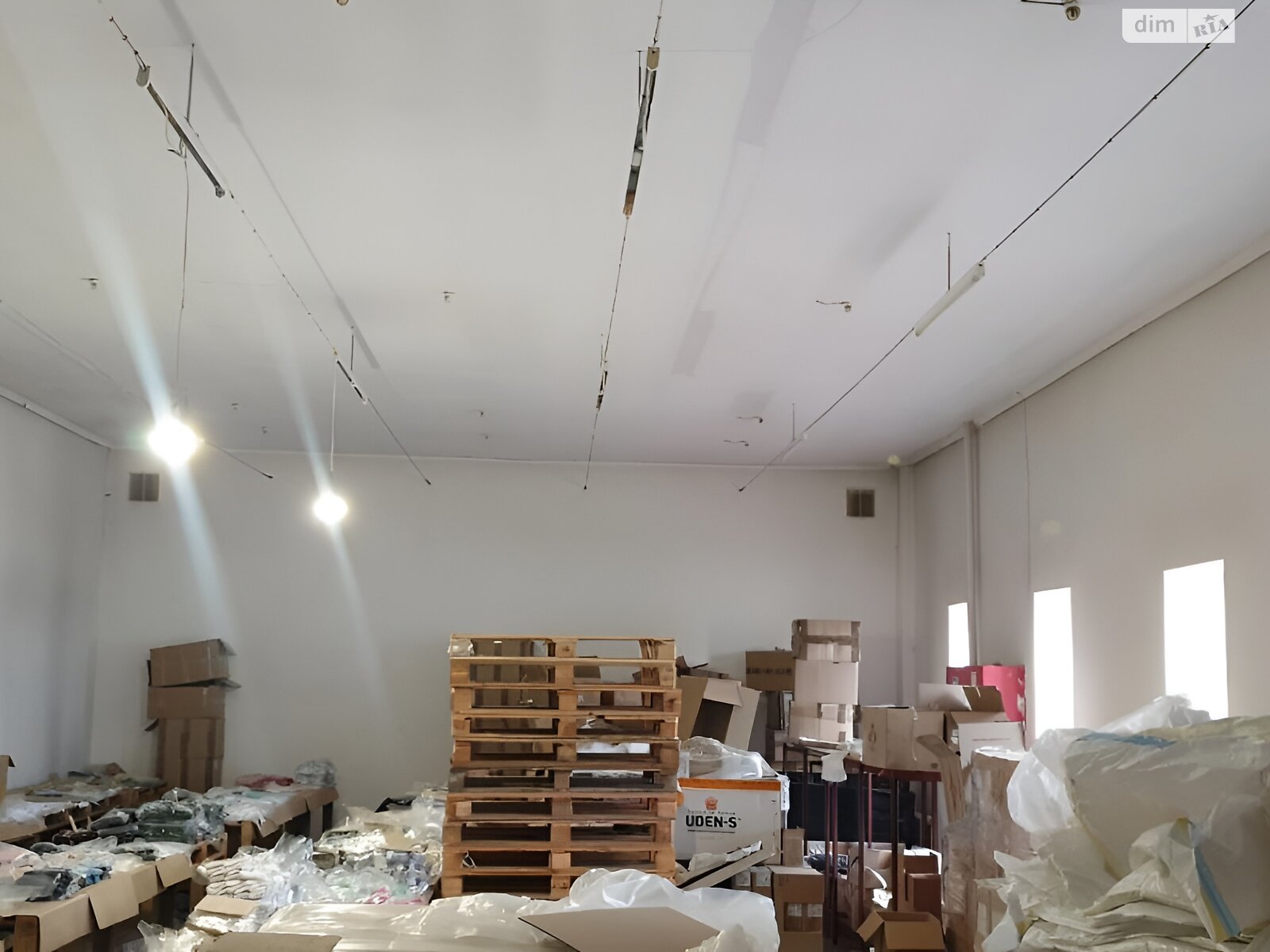 Спеціальне приміщення в Чернівцях, Капеланська вулиця, ціна продажу: 435 000 доларів за об’єкт фото 1 Спеціальне приміщення в Чернівцях, Капеланська вулиця, ціна продажу: 435 000 доларів за об’єкт фото 1