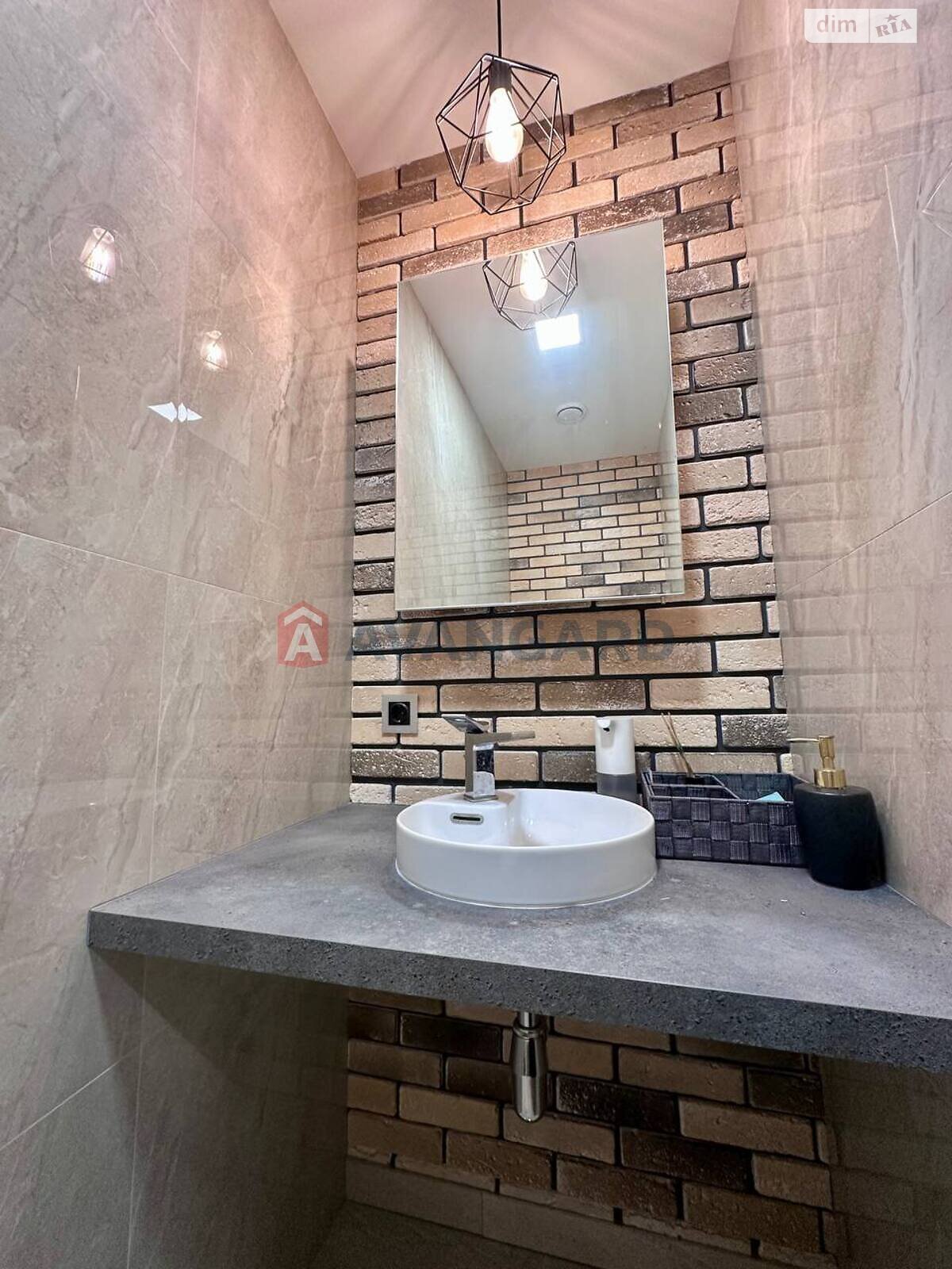 Специальное помещение в Днепре, продажа по Рабочая улица, район Чечеловский, цена: 100 000 долларов за объект фото 1