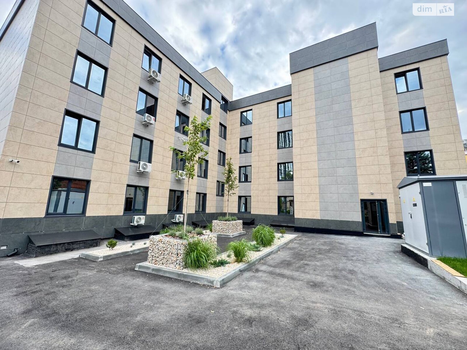 Спеціальне приміщення в Дніпрі, продаж по Соборна площа 14, район Соборний, ціна: 27 000 доларів за об’єкт фото 1 Спеціальне приміщення в Дніпрі, продаж по Соборна площа 14, район Соборний, ціна: 27 000 доларів за об’єкт фото 1