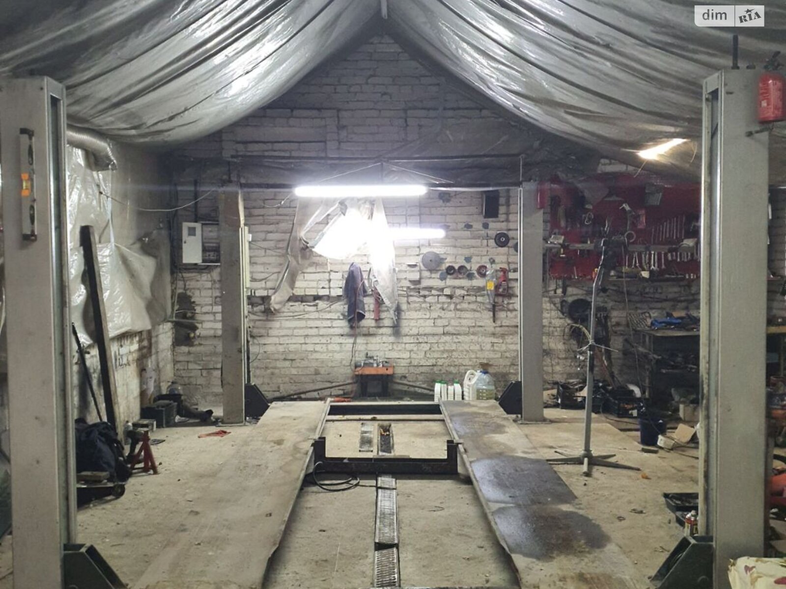 Спеціальне приміщення в Дрогобичі, продаж по вулиця Степана Бандери, район Дрогобич, ціна: 41 000 доларів за об’єкт фото 1 Спеціальне приміщення в Дрогобичі, продаж по вулиця Степана Бандери, район Дрогобич, ціна: 41 000 доларів за об’єкт фото 1