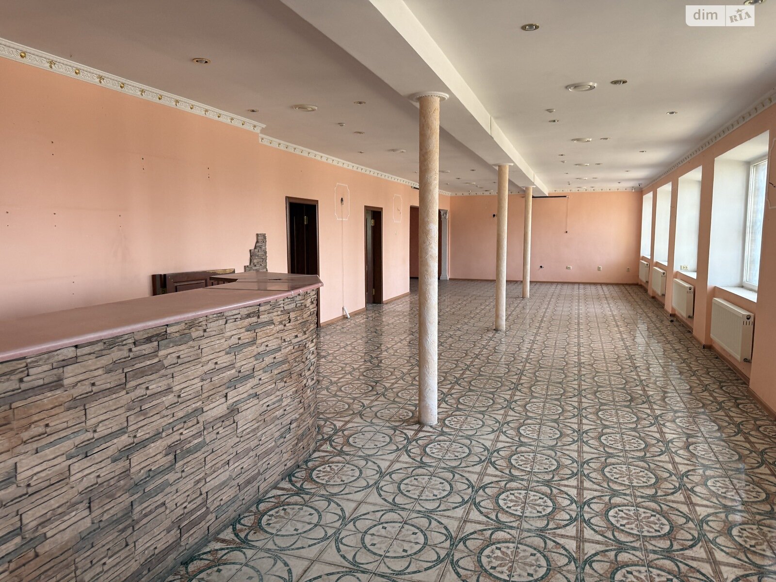 Спеціальне приміщення в Дубіївці, Богдана Хмельницького вулиця, ціна продажу: 120 000 доларів за об’єкт фото 1