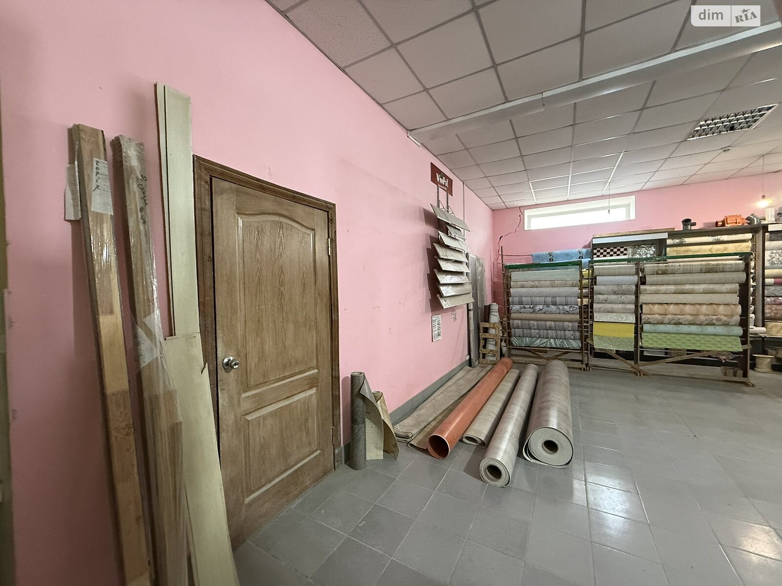 Специальное помещение в Гнивани, Соборная улица 94, цена продажи: 295 000 долларов за объект фото 1