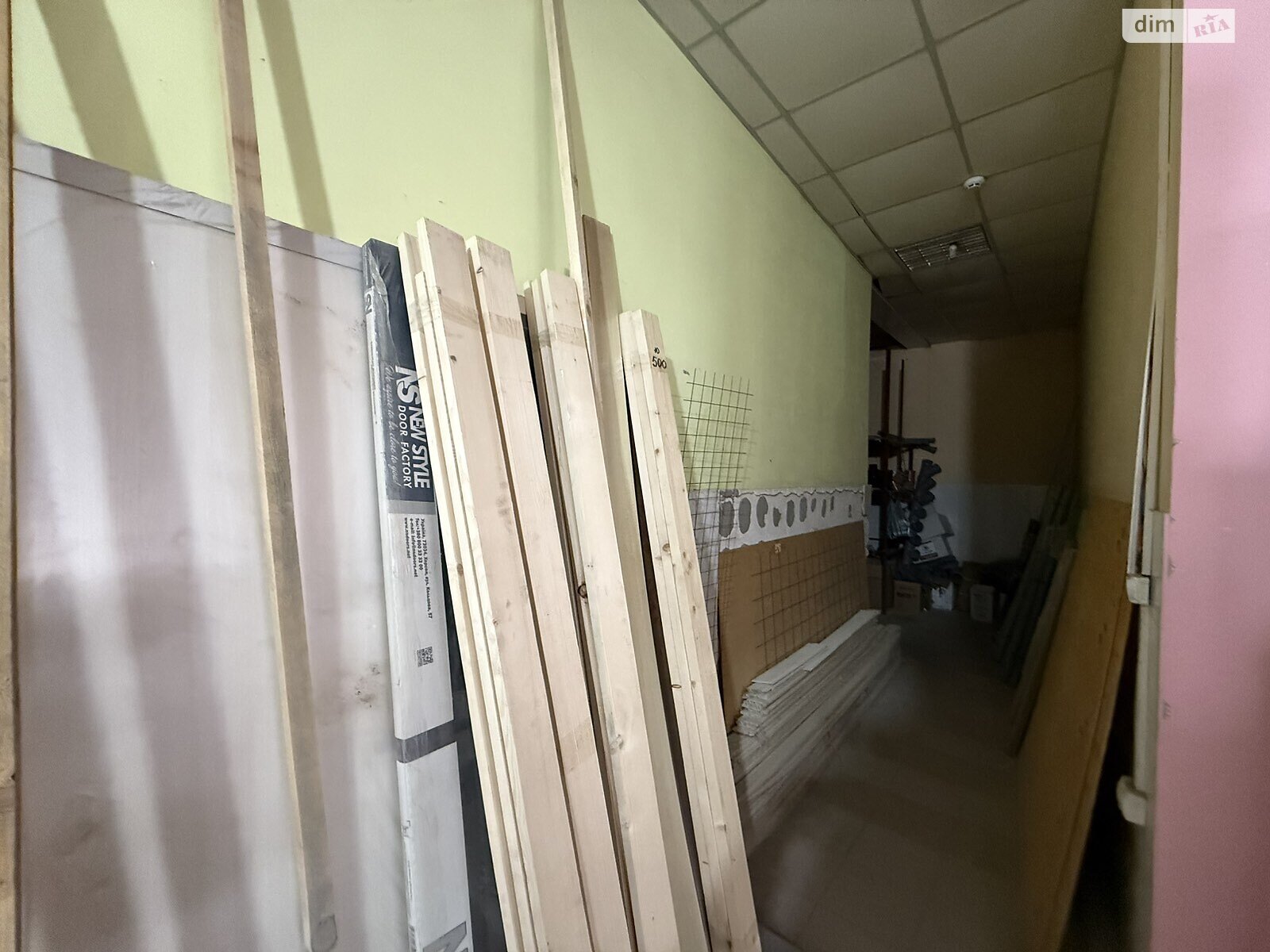 Специальное помещение в Гнивани, Соборная улица 94, цена продажи: 295 000 долларов за объект фото 1