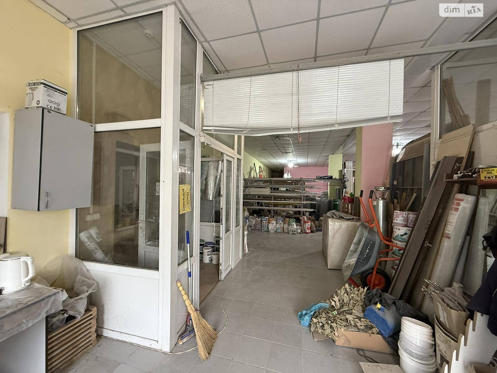 Специальное помещение в Гнивани, Соборная улица 94, цена продажи: 295 000 долларов за объект фото 1