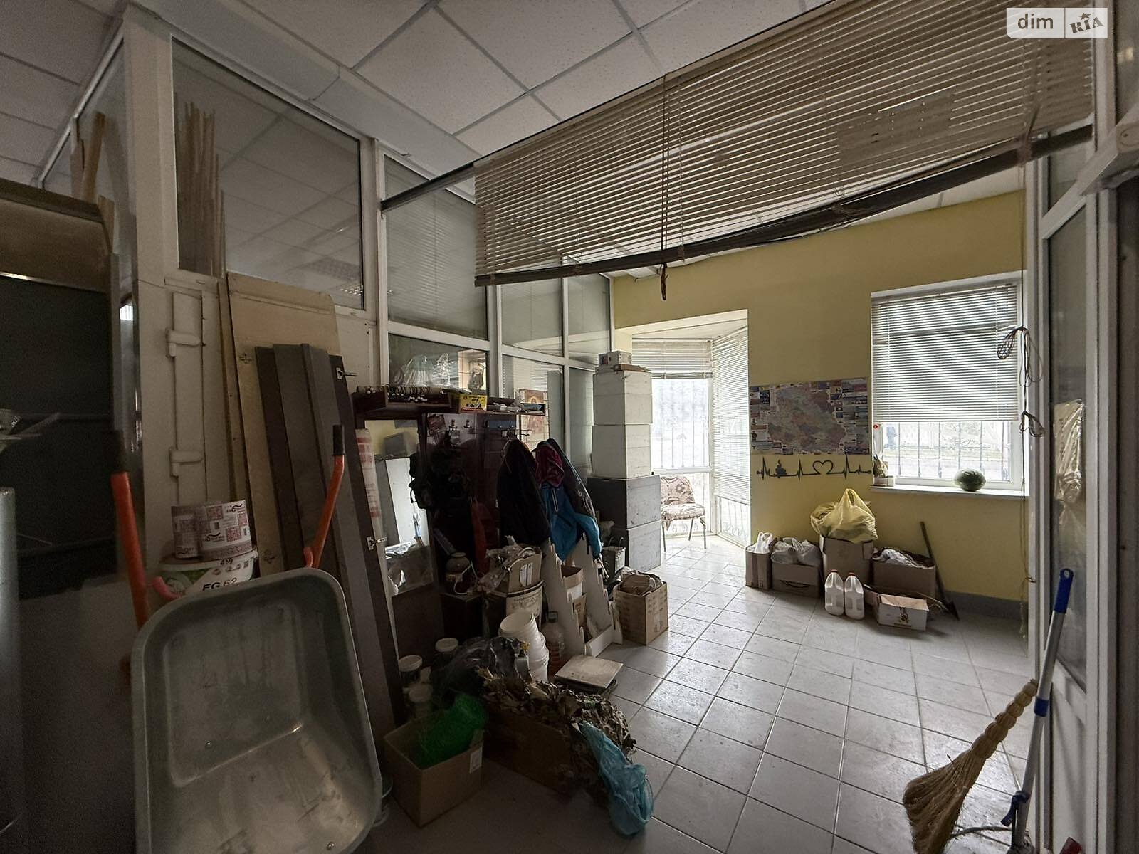 Специальное помещение в Гнивани, Соборная улица 94, цена продажи: 295 000 долларов за объект фото 1