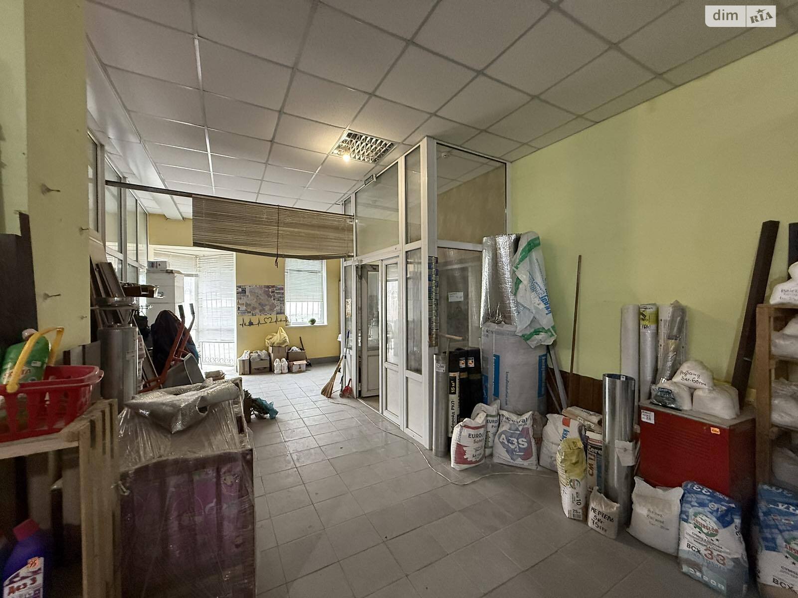 Специальное помещение в Гнивани, Соборная улица 94, цена продажи: 295 000 долларов за объект фото 1