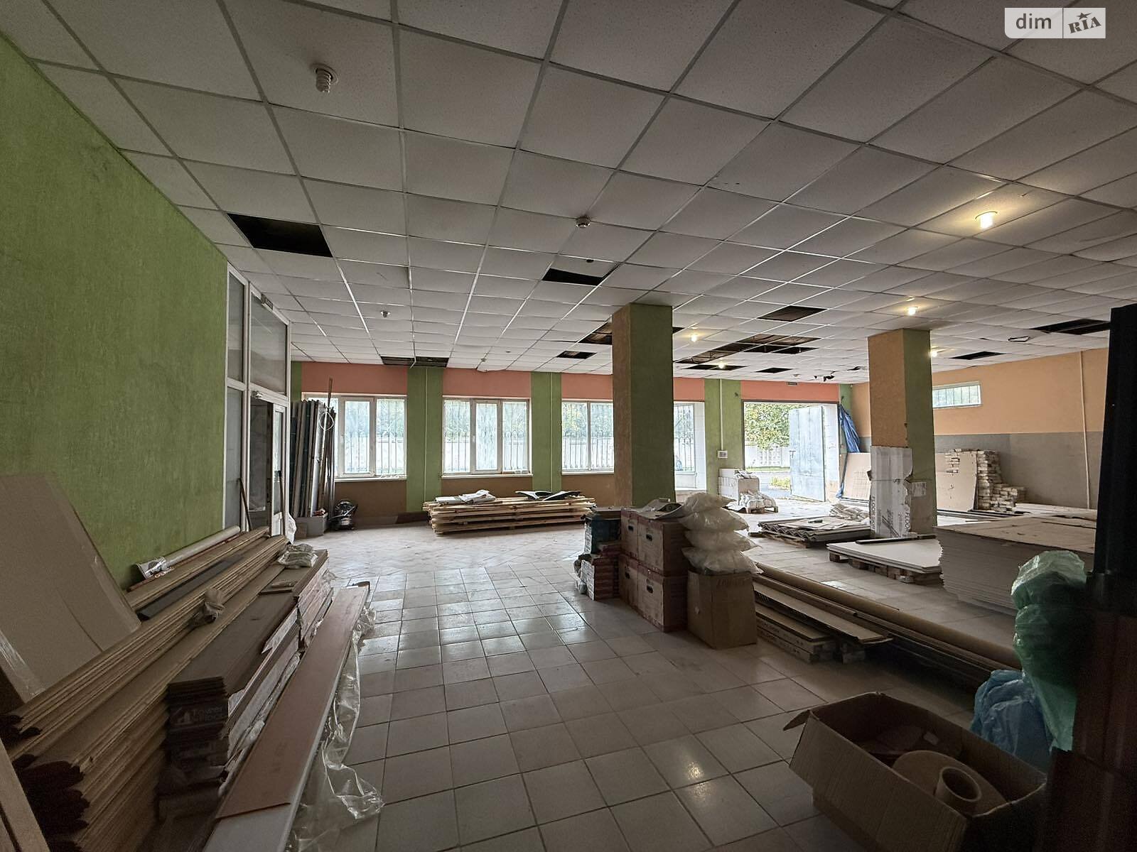 Специальное помещение в Гнивани, Соборная улица 94, цена продажи: 295 000 долларов за объект фото 1