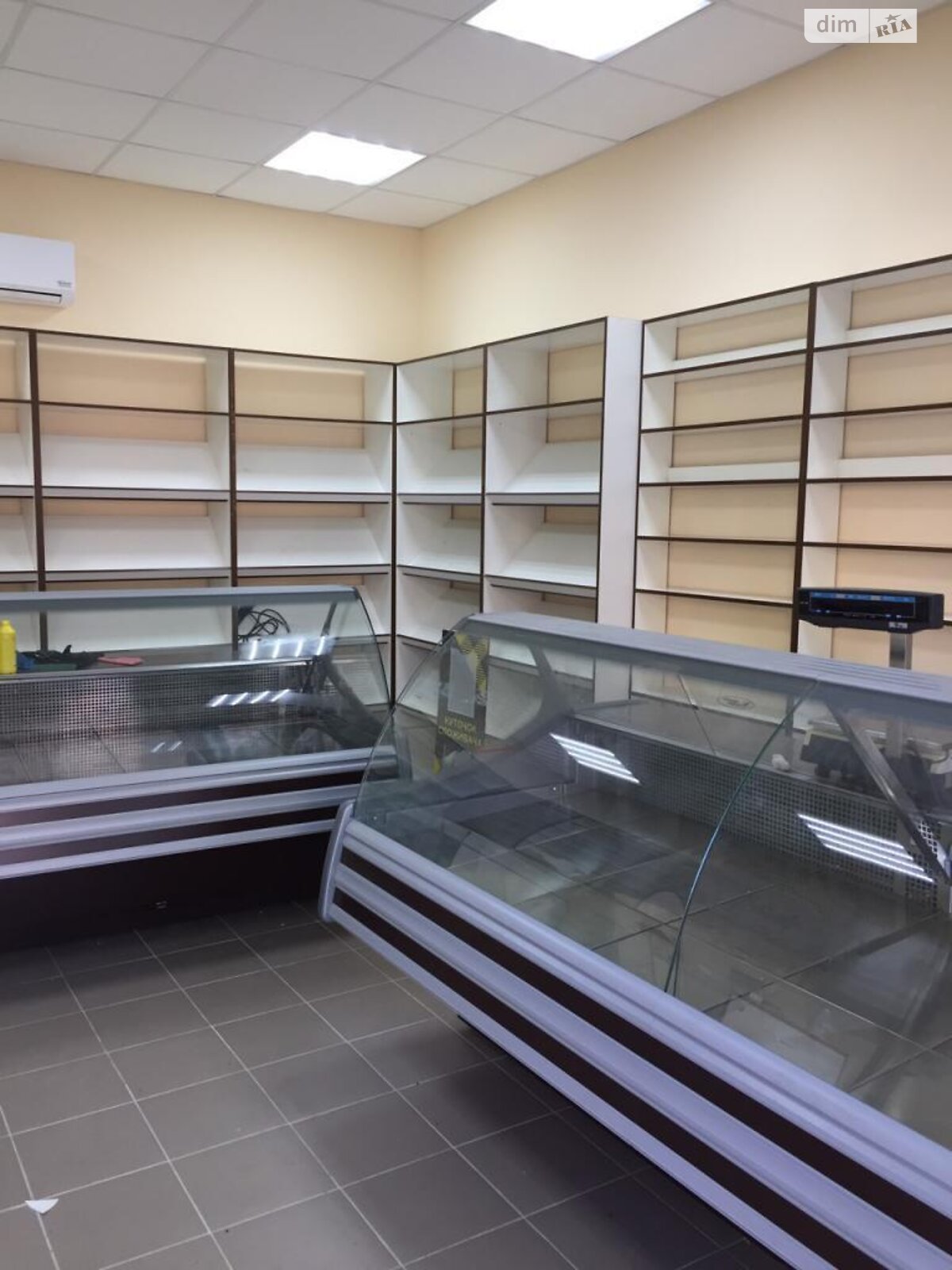 Спеціальне приміщення в Харкові, продаж по Героїв Праці вулиця 15, район 524-ий мікрорайон, ціна: 17 000 доларів за об’єкт фото 1 Спеціальне приміщення в Харкові, продаж по Героїв Праці вулиця 15, район 524-ий мікрорайон, ціна: 17 000 доларів за об’єкт фото 1