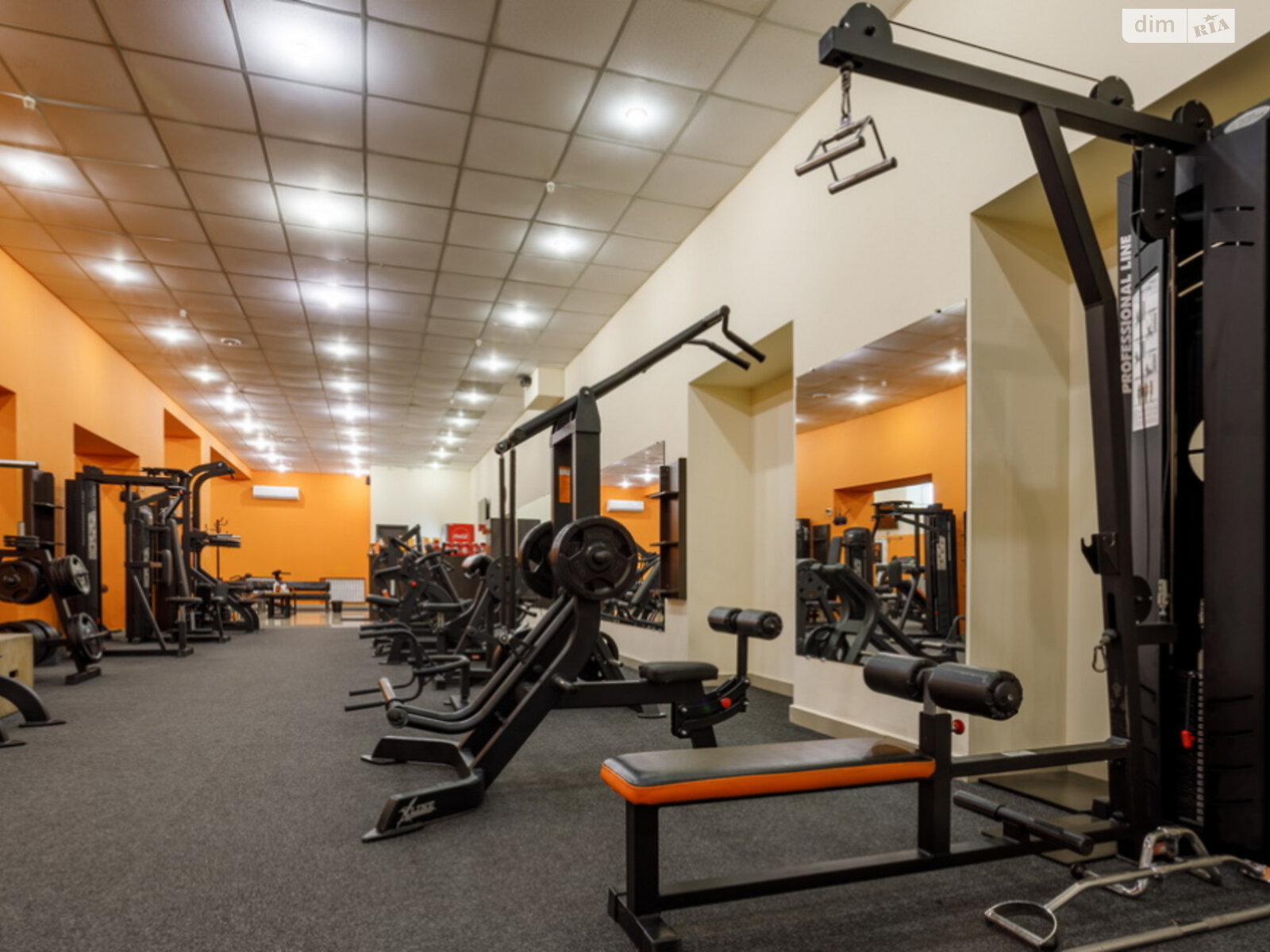 Спеціальне приміщення в Харкові, продаж по Героїв Харкова (Московський) проспект 300А, район Індустріальний, ціна: 274 000 доларів за об’єкт фото 1 Спеціальне приміщення в Харкові, продаж по Героїв Харкова (Московський) проспект 300А, район Індустріальний, ціна: 274 000 доларів за об’єкт фото 1