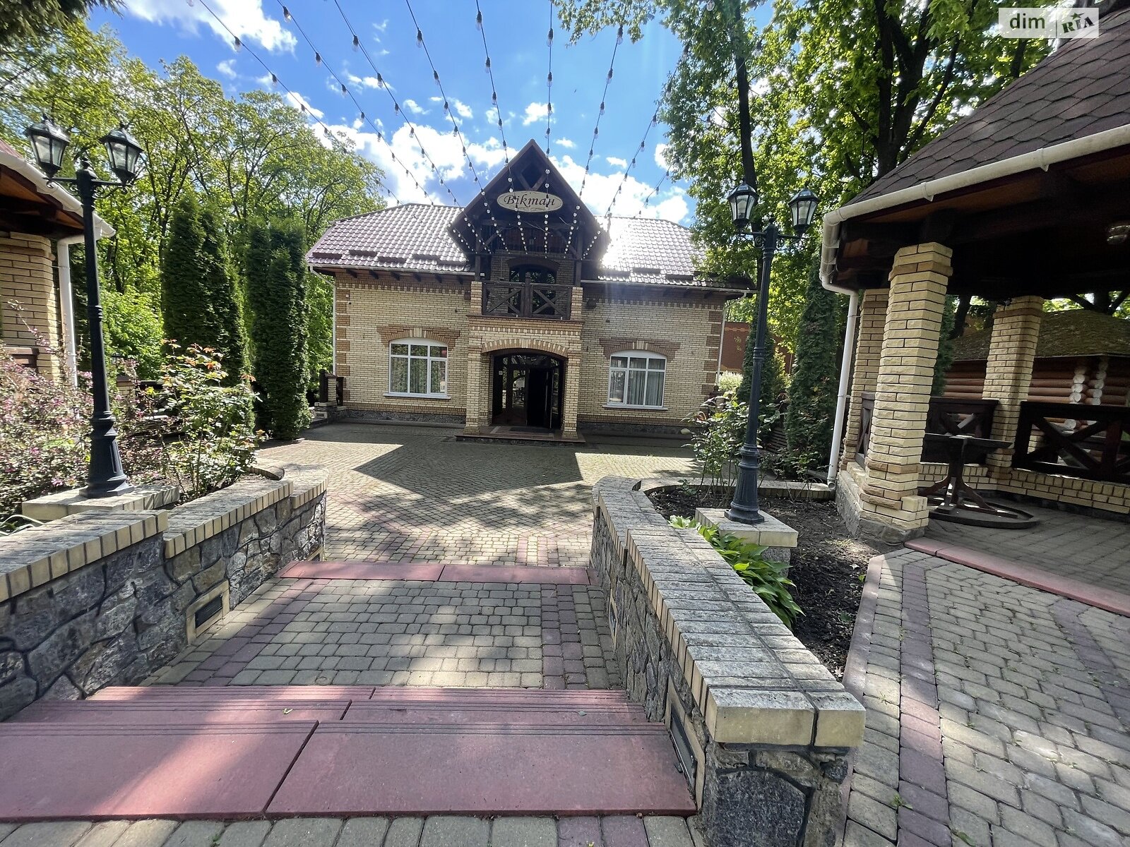 Специальное помещение в Хмельнике, Курортная улица, цена продажи: 290 000 долларов за объект фото 1 Специальное помещение в Хмельнике, Курортная улица, цена продажи: 290 000 долларов за объект фото 1
