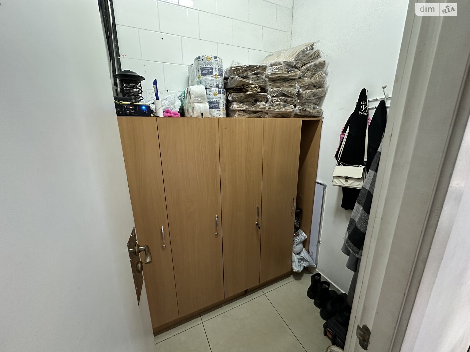 Специальное помещение в Хмельницком, продажа по Трудовая улица, район Автовокзал №1, цена: 35 000 долларов за объект фото 1 Специальное помещение в Хмельницком, продажа по Трудовая улица, район Автовокзал №1, цена: 35 000 долларов за объект фото 1