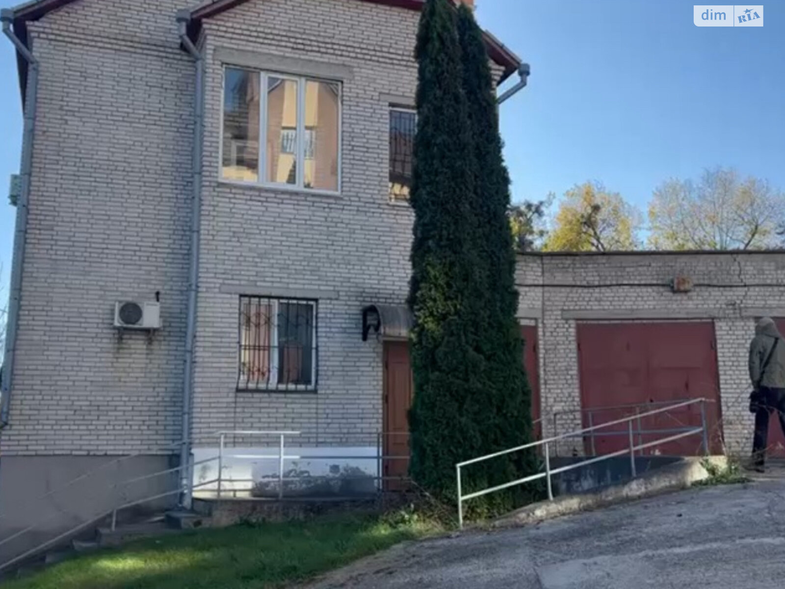 Спеціальне приміщення в Хмельницькому, продаж по Сіцінського Юхима вулиця 11/1, район Дубове, ціна: 230 000 доларів за об’єкт фото 1 Спеціальне приміщення в Хмельницькому, продаж по Сіцінського Юхима вулиця 11/1, район Дубове, ціна: 230 000 доларів за об’єкт фото 1