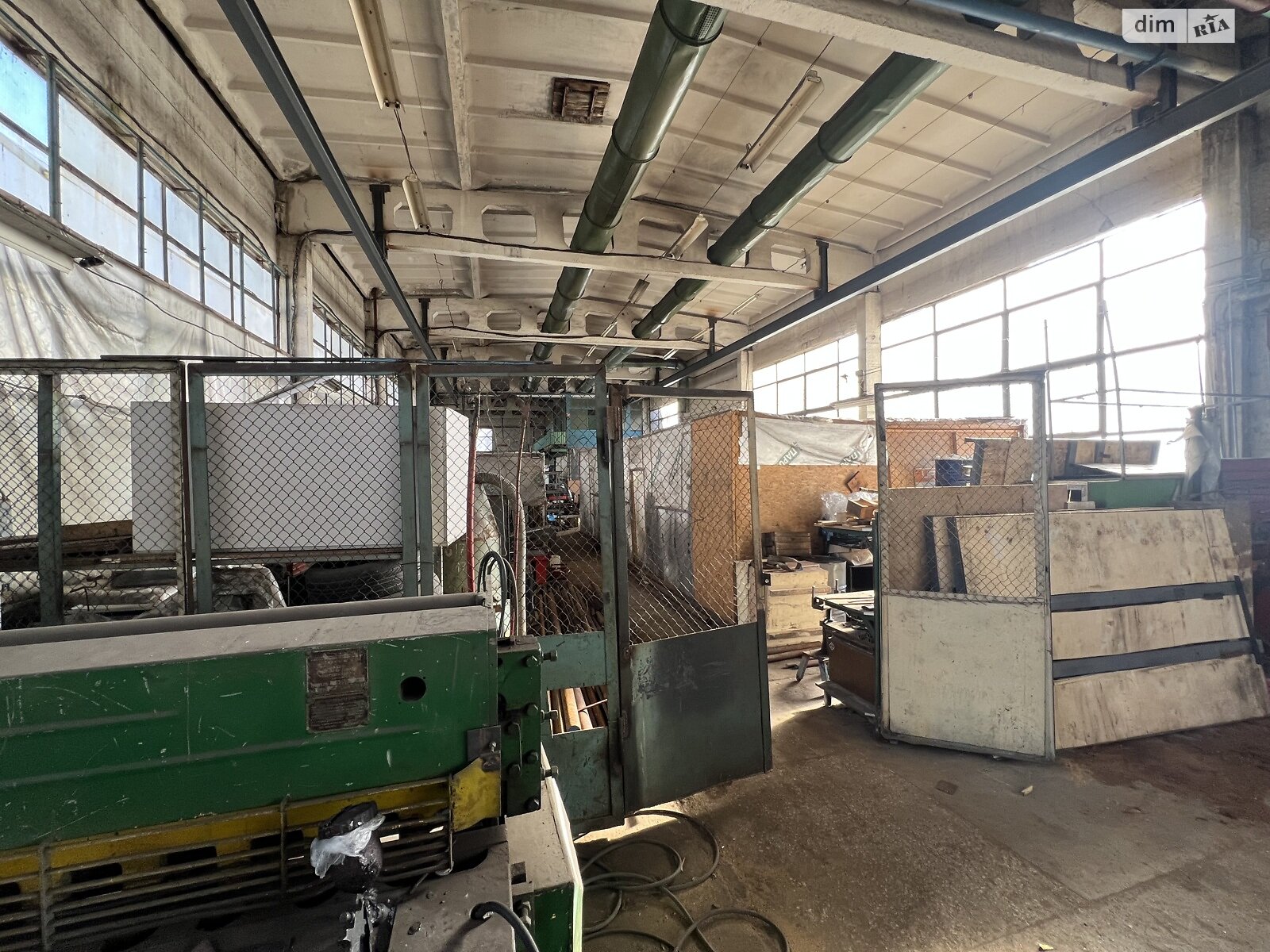 Спеціальне приміщення в Хмельницькому, продаж по Романа Шухевича (Курчатова) вулиця, район Гречани, ціна: 350 000 доларів за об’єкт фото 1 Спеціальне приміщення в Хмельницькому, продаж по Романа Шухевича (Курчатова) вулиця, район Гречани, ціна: 350 000 доларів за об’єкт фото 1