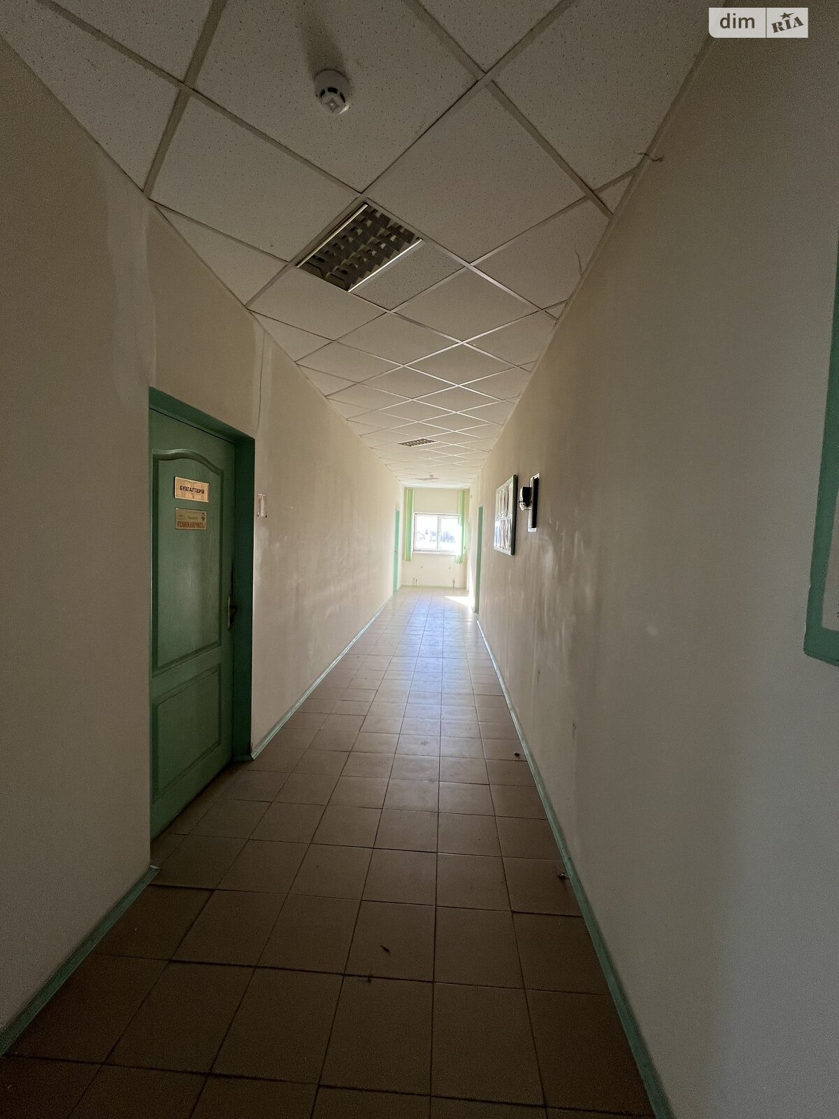 Спеціальне приміщення в Хмельницькому, продаж по Романа Шухевича (Курчатова) вулиця, район Гречани, ціна: 350 000 доларів за об’єкт фото 1 Спеціальне приміщення в Хмельницькому, продаж по Романа Шухевича (Курчатова) вулиця, район Гречани, ціна: 350 000 доларів за об’єкт фото 1